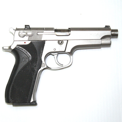 Smith & Wesson 5906 9mm Training Pistol - USED