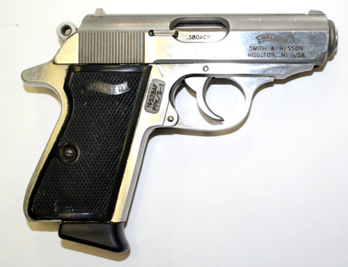 Walther PPK/S .380 acp, USED. Has a stainless steel finish and and was made by Smith & Wesson!
