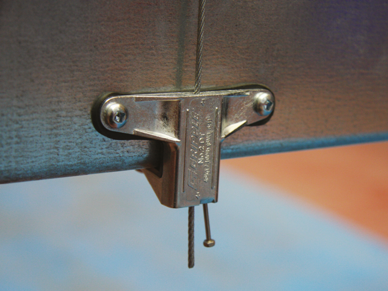DUCT TRAPEZE No2(100lbs/45Kg)- 90 DEG EYELET GALV - 10FT