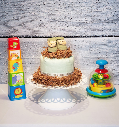 Let It Snow Giraffe Bundt Diaper Cake