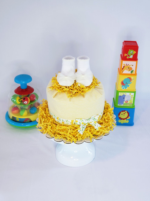 Lemon Love Bundt Diaper Cake