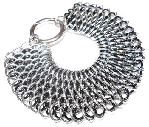 Dragonscale Cuff - Black