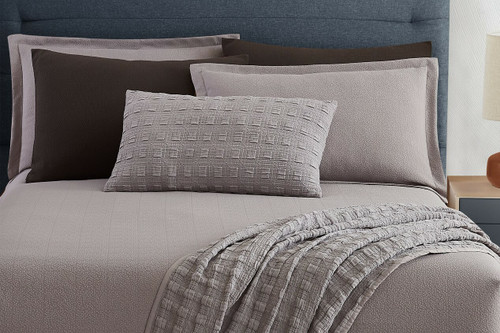 Hotel Bedding Supply - Bedding Ensemble - Decorative Pillows