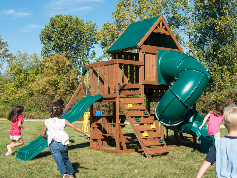 Top Qualities of the Most Fun Backyards Top Qualities of the Most Fun Backyards