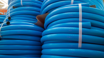 Best Features to Look For in Silicone Manufacturing Tools