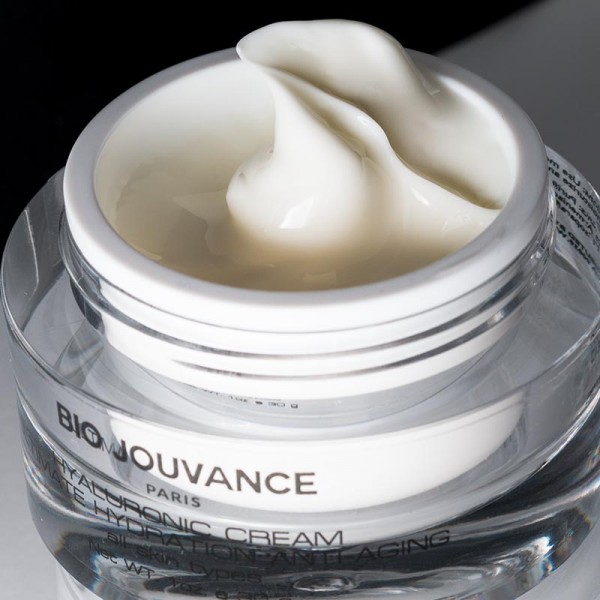 hyaluronic-cream-jar.jpg