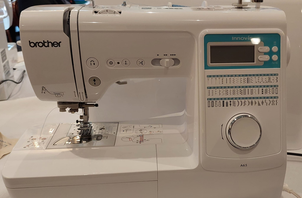 Maquina de coser electrónica Brother Innovis A65