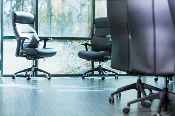 How to Choose Big and Tall Office Chairs When Outfitting a Diverse Workforce