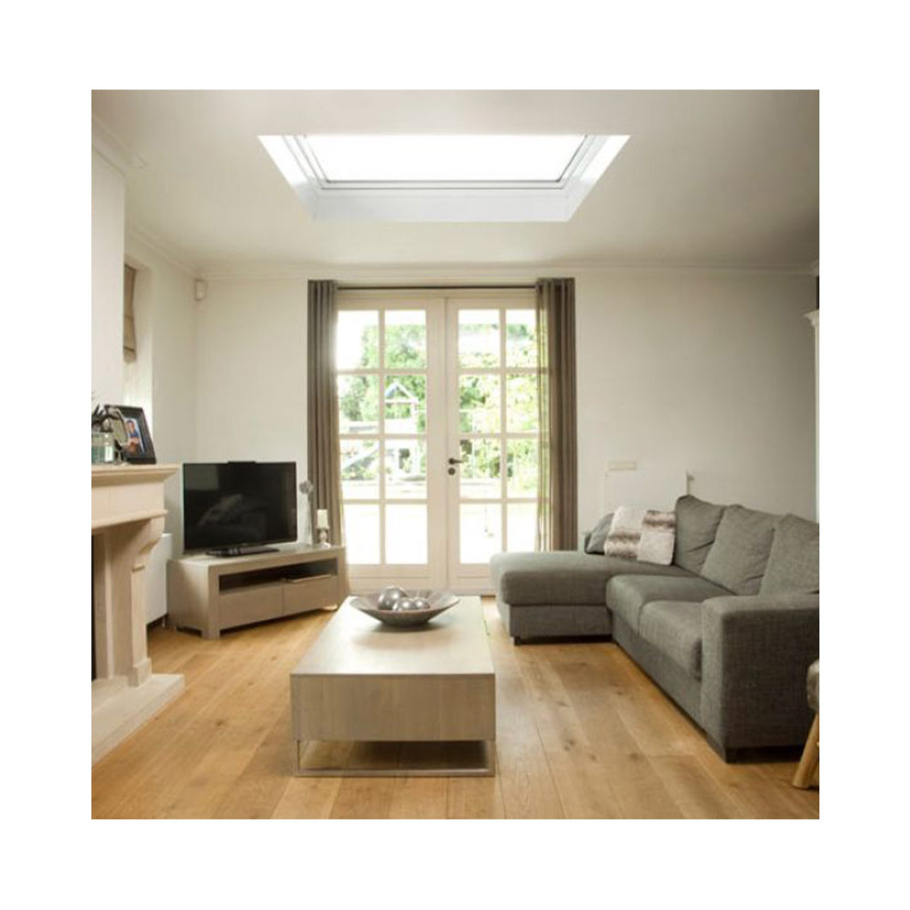 48" x 48" Manual Vented Flat Roof Deck-Mount Skylight
