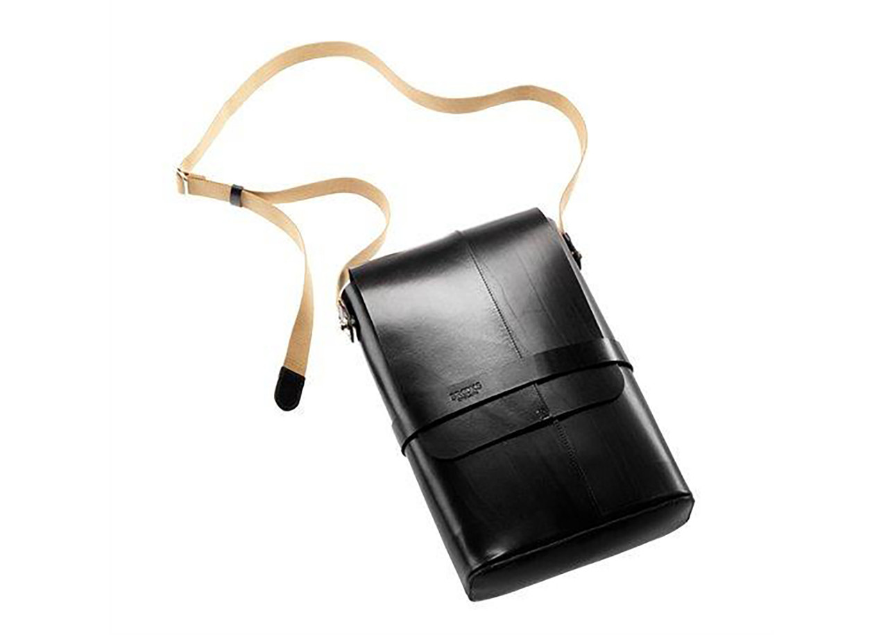 BROOKS BARBICAN Hard Leather Shoulder Bag Black
