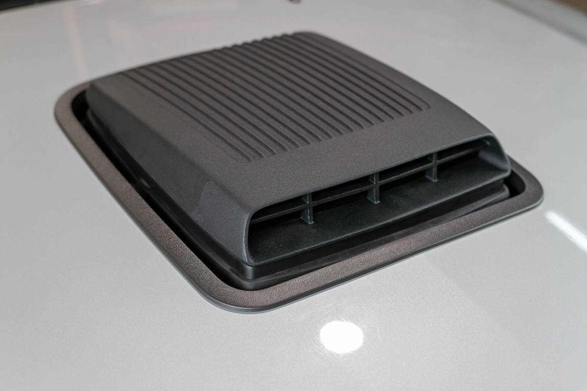 2005-09 Mustang Shaker System | Best Price on CDC