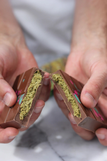 Dubai-Style Chocolate Pistachio Knafeh bar 200g