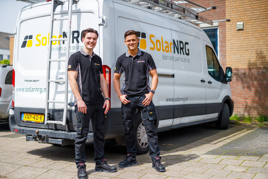 Thuisbatterij, zonnepanelen én laadpaal: de ideale combinatie