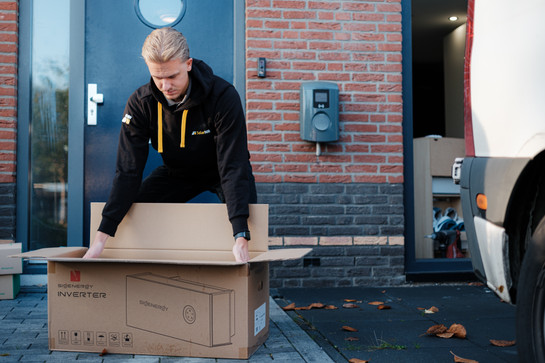 Thuisbatterij zonder zonnepanelen: heeft dat echt zin?