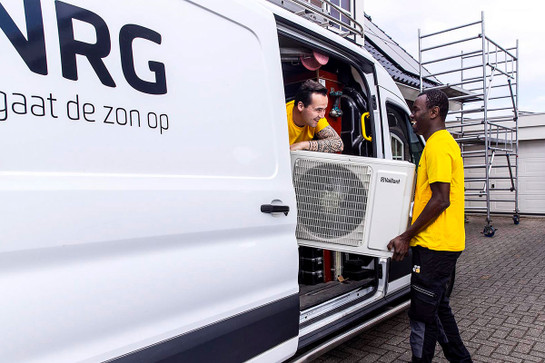 Airco en zonnepanelen: het mooiste een-tweetje deze zomer
