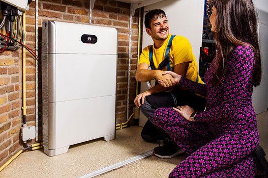 Welke thuisbatterij past het beste bij jou of bij jouw klanten?