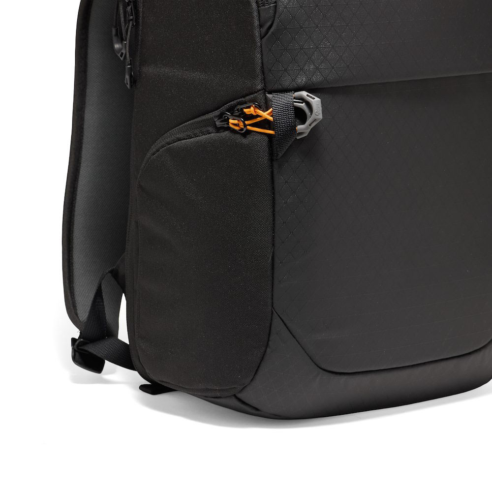 Lowepro Fastpack BP 150 AW IV Black (16L)