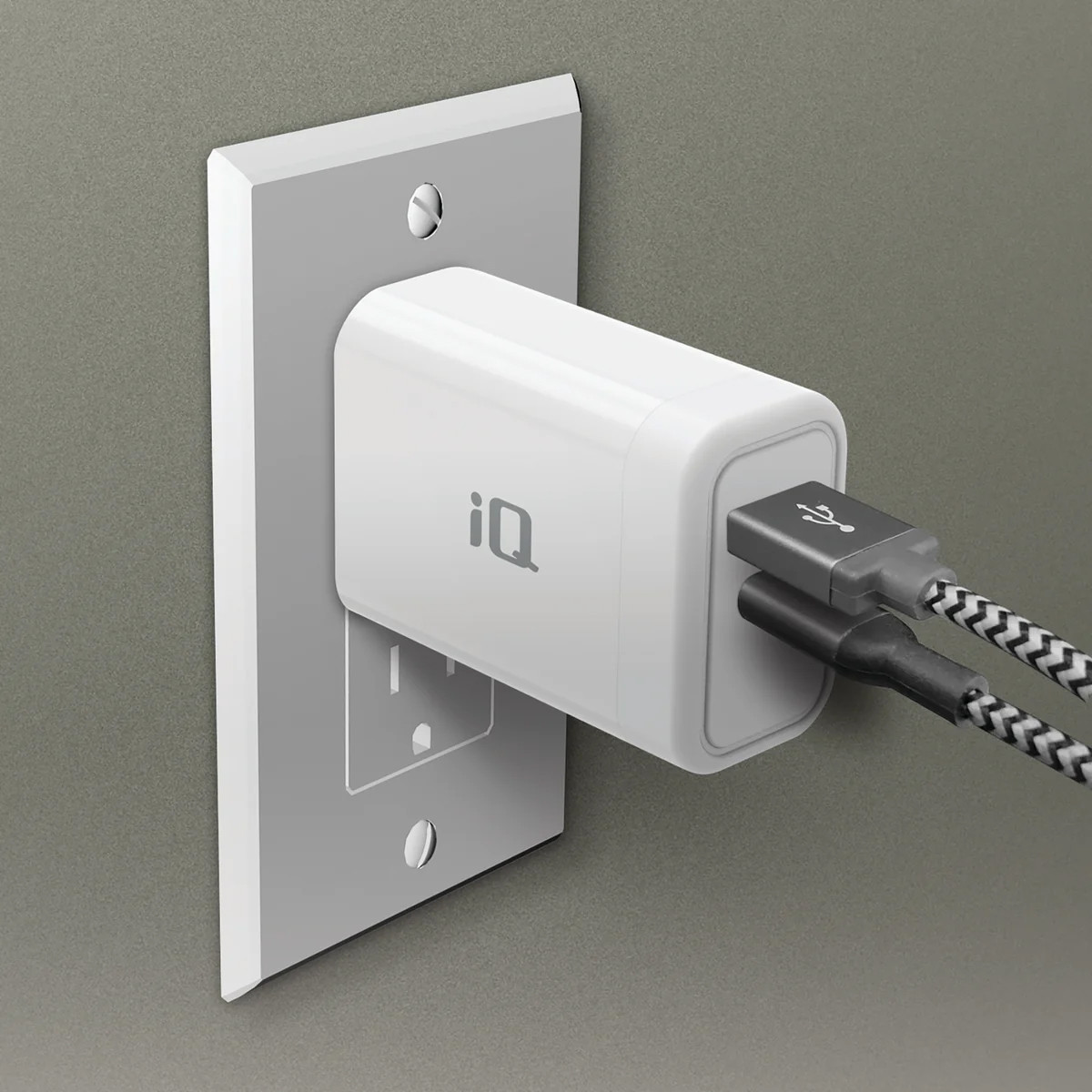 iQ PD45W Wall Charger with 1-Type C & 1-Type A
