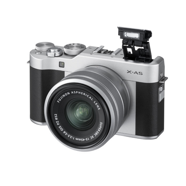 Fujifilm X-A5 XC 15-45mm PZ Kit Silver