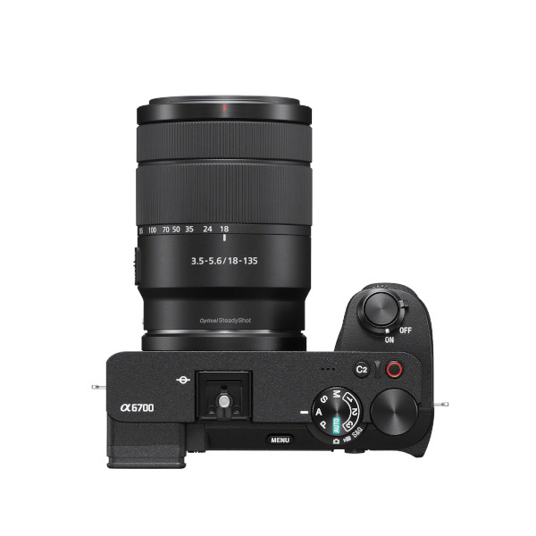 Sony A6700 18-135mm Kit Black