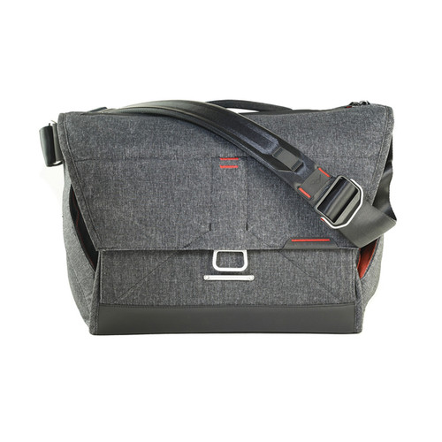 Peak Design Everyday Messenger 15" Charcoal Peak Design Everyday Messenger 15" Charcoal