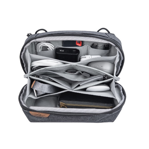 peak design travel tech pouch