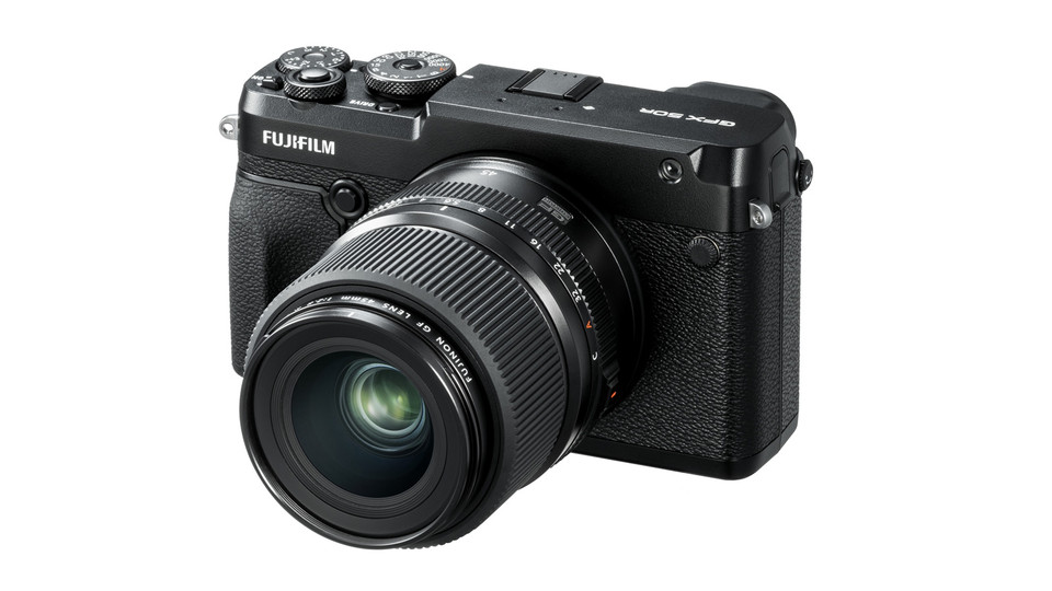 Fujifilm Introduces the GFX 50R Medium Format Camera