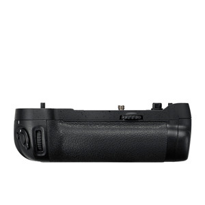 Nikon MB-D17 Multi Battery Pack