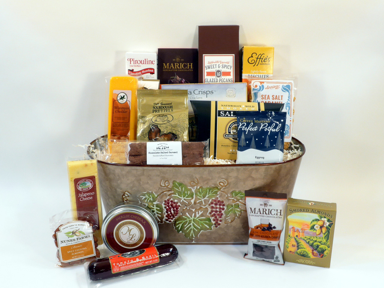 Feast of Flavors Gourmet Gift Basket Gourmet Gift Basket