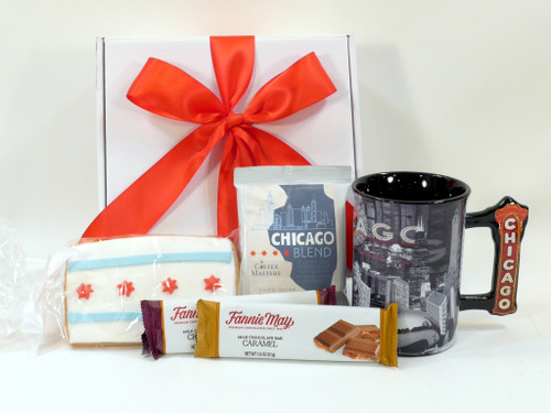 Chicago Theater mug and coffee treats gift set