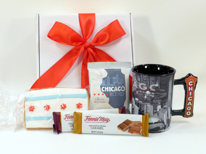 Chicago Theater mug and coffee treats gift set