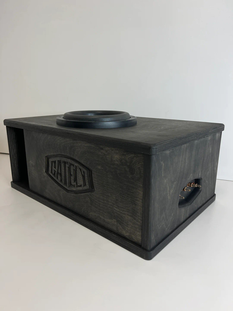 Gately Audio - 1 X 10" SUBWOOFER ENCLOSURE 1.5 CF SUB UP PORT BACK - SHORTY BOX