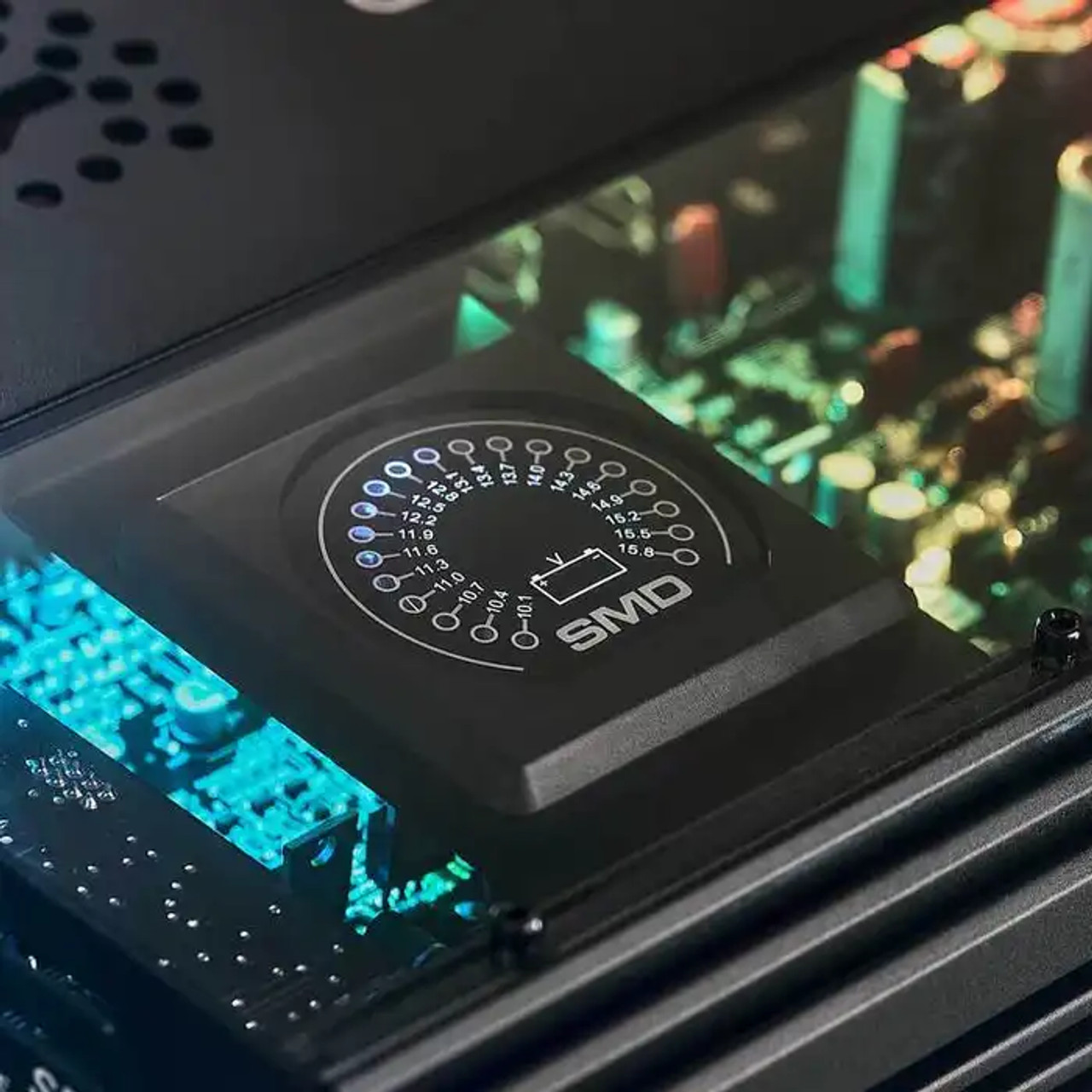 SMD - Monoblock Amplifier with VM-1 Voltmeter and Digital LED Lights 5000W RMS at 1-ohm - Steve Meade Designs DS18