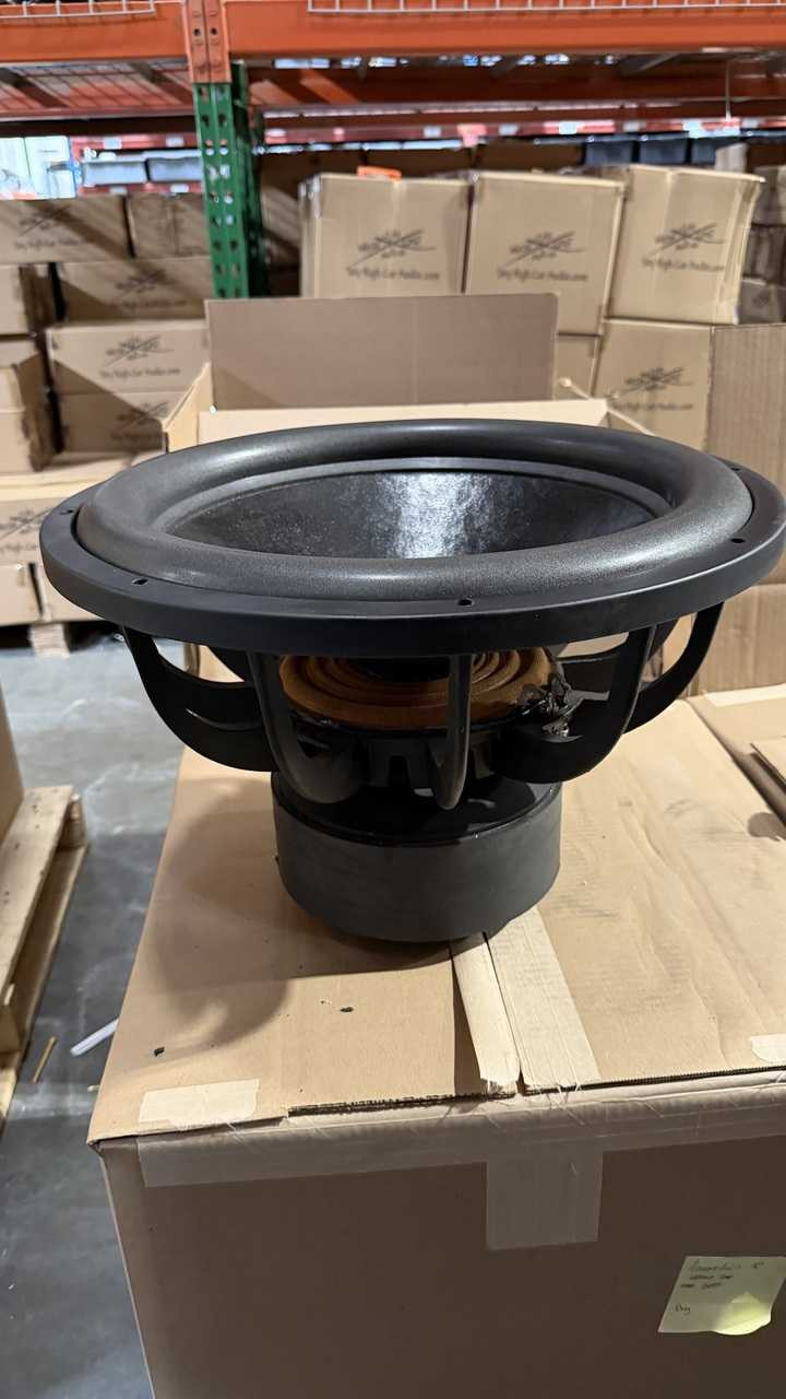 B Stock Fi iB3 18" D2 Fresh recone Fi Car Audio