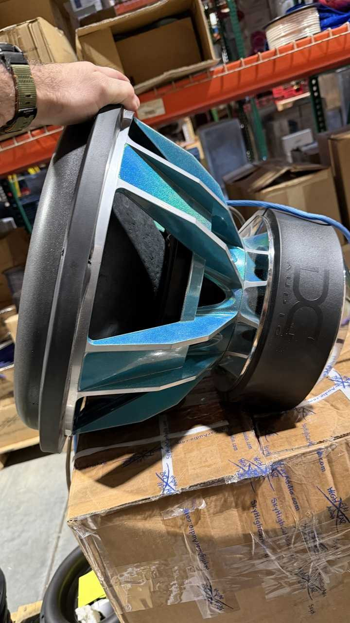 B Stock Dc Audio LVL 6 18" D2 DC Audio