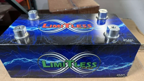 B-Stock Limitless Lithium 45ah with buss bars 