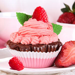 Raspberry Cream Cupcake Fragrance Oil Nature's Garden Candles