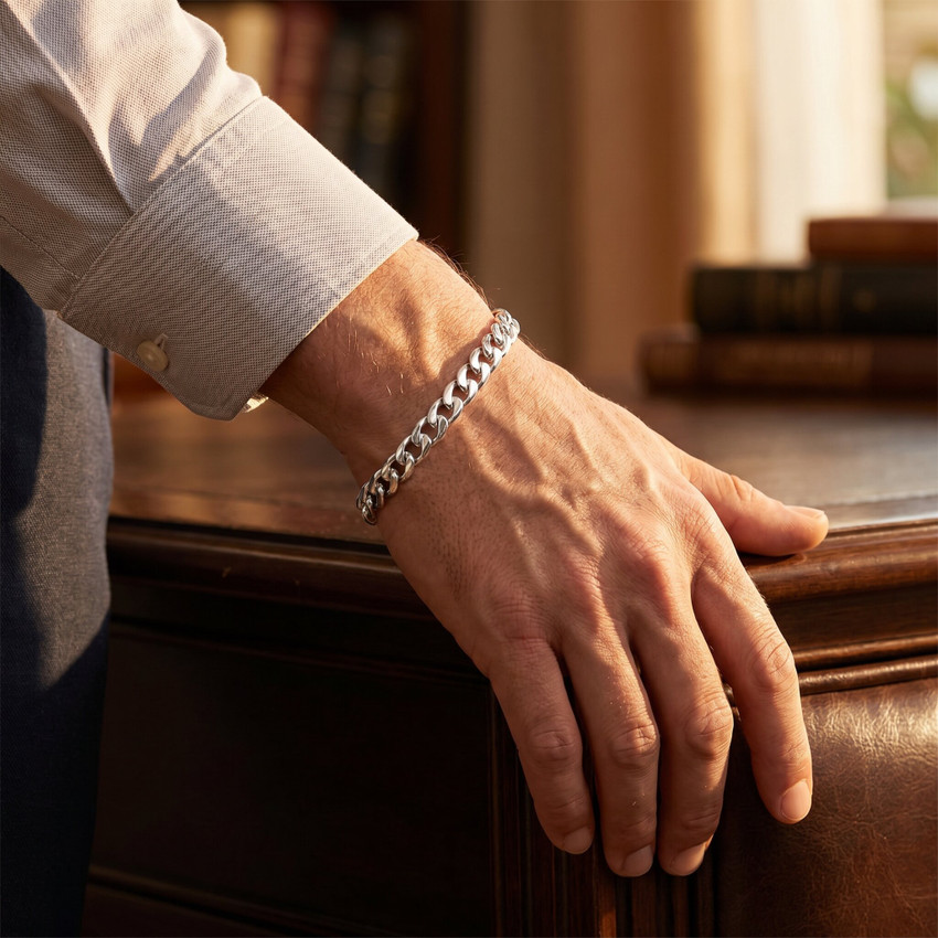 Men's Figaro Link 14k Gold (19gram) or Platinum (30gram) 5.5mm Bracelet 8"