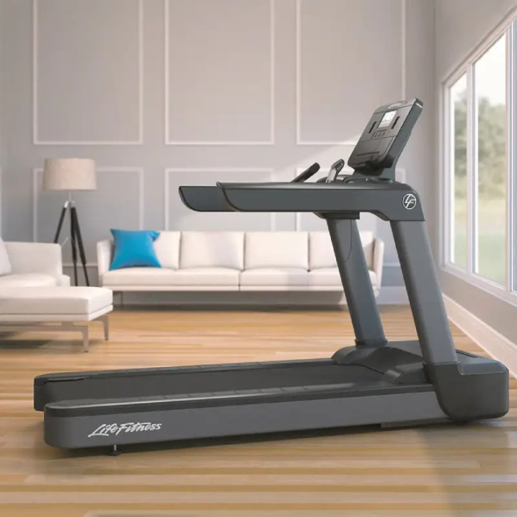 Life Fitness Club Series+ Treadmill