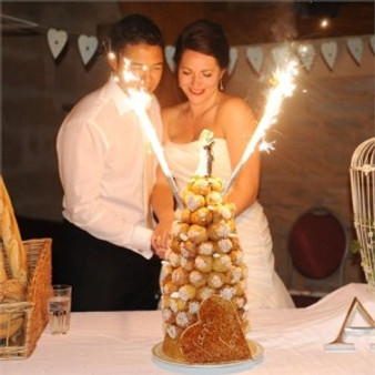 WEDDING CAKE CANDLE SPARKLERS SILVER 45 SEC