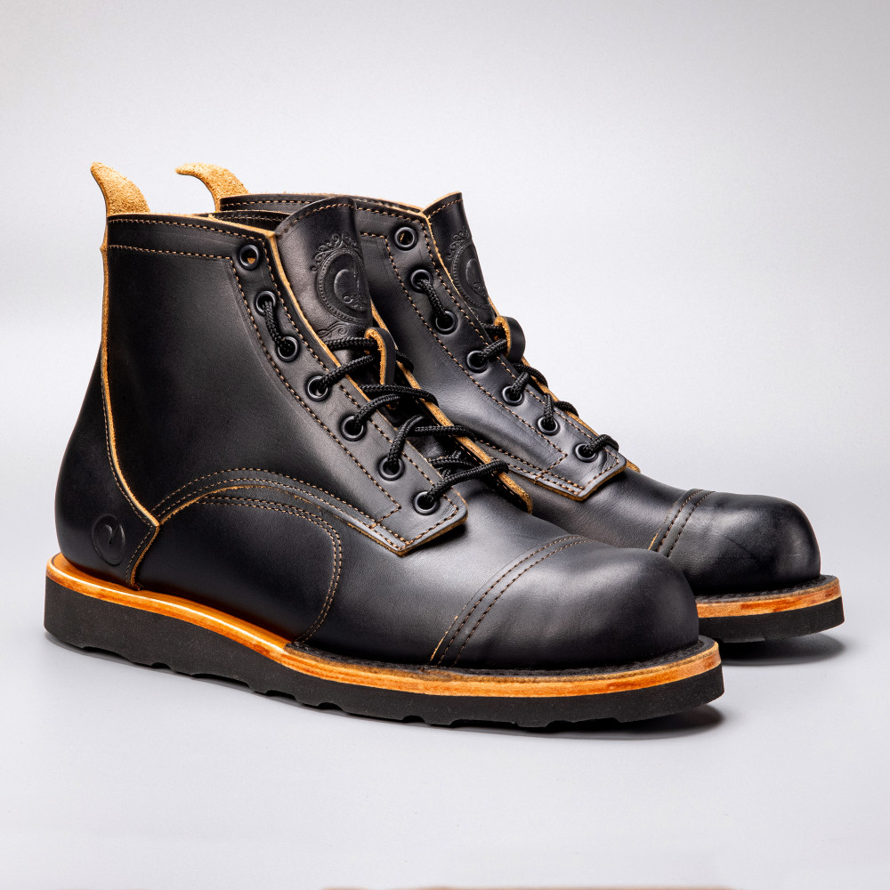 The Lincoln Boot - 1865 - Christy Black 