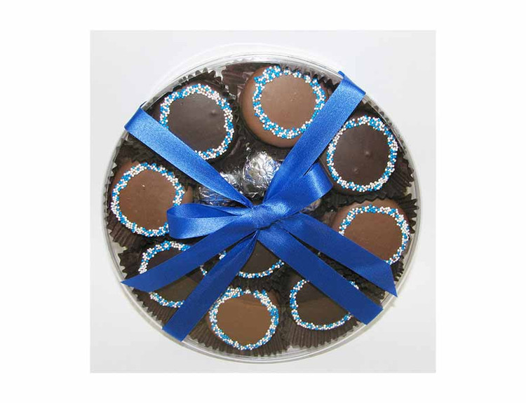 Rosh Hashanah Oreos in Round Box