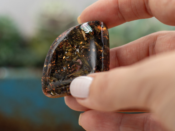 Soul Ember Grounding Stone, smooth back displayed.