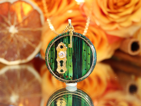 Hand-painted green Gnome Door pendant on pine wood with gold keyhole detail, detachable key, green tea and resin.