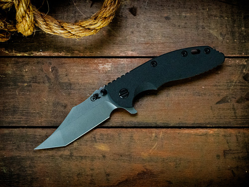 Assembly Special-XM-18 3.5" Aggressor-Magnacut-Battle Bronze-Smooth Black G10-Black Nitride Hardware-Scale Side