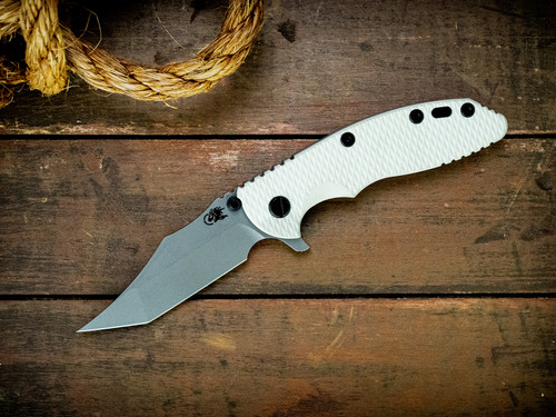 Assembly Special-XM-18 3.5" Aggressor-Magnacut-Battle Blue-White G10-Black Nitride Hardware-Scale Side