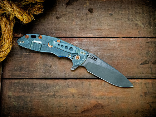 XM-18 3.5"-20CV-Slicer-Hollow Ground-Working Finish Two Tone Blade-Stonewash Light Blue-Blue G10-Copper Hardware