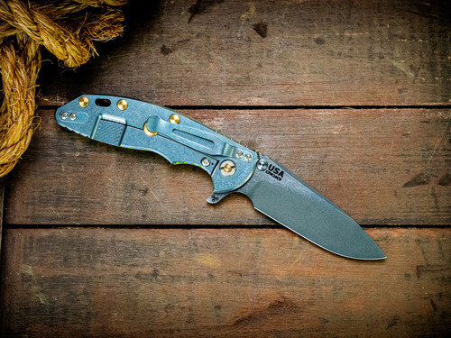XM-18 3.5"-20CV-Slicer-Hollow Ground-Working Finish Two Tone-Stonewash Light Blue-Lime Green G10-Brass Hardware