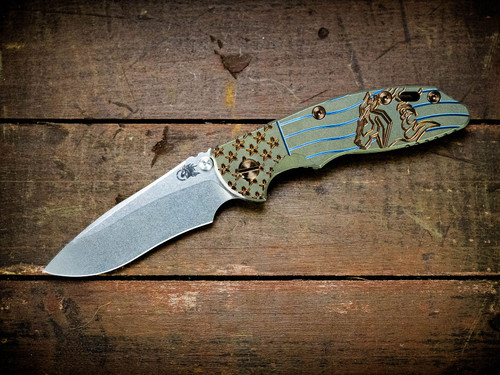 XM-18 3.5" Recurve-Non Flipper-Magnacut-Stars and Stripes-Battle Green/Blue Stripes-Bronze Titanium Hardware-Blue Back Spacer_Scale Side