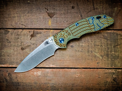 XM-18 3.5" Recurve-Non Flipper-Magnacut-Liberty Bell Textured Battle Green/Bronze/Blue-Blue Titanium hardware_Scale Side